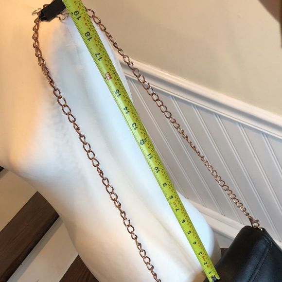 KATE SPADE Tumbled Black Leather Crossbody Shoulderbag with Rose Gold Chain - Picture 11 of 15